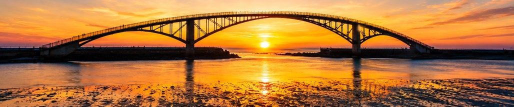 西瀛虹橋夕陽風景